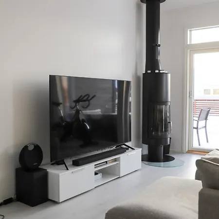 Villa Modern Semi-Detached House With Wonderful Location! Rovaniemi Exterior foto