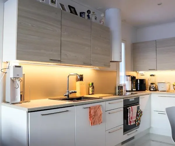 Modern Semi-Detached House With Wonderful Location!
