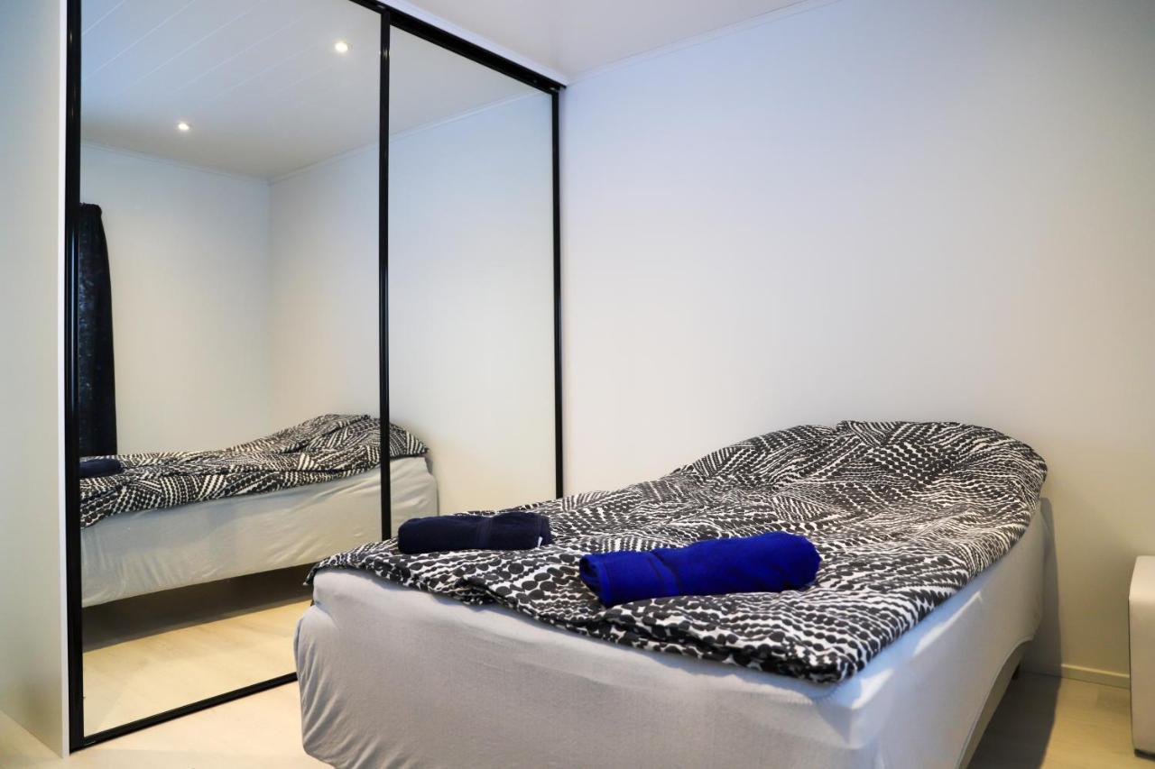 Modern Semi-detached House With Wonderful Location! Feriehus Rovaniemi